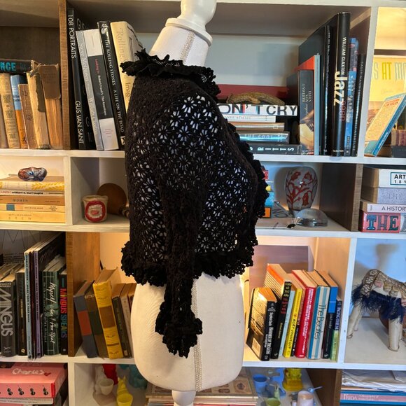 OSCAR DE LA RENTA CROCHET SWEATER - Picture 3 of 7